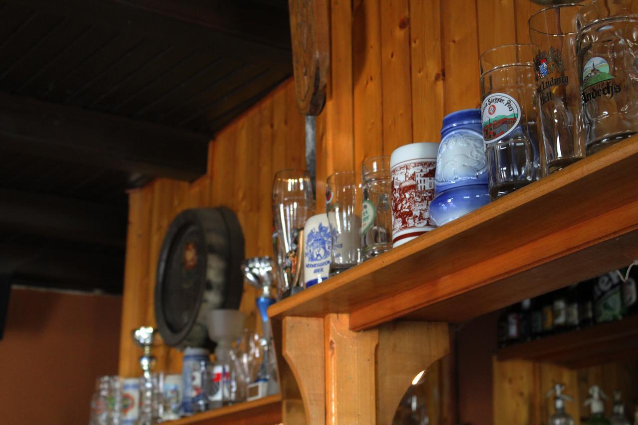 Gilde Panzio Bed & Breakfast Pilisvorosvar ภายนอก รูปภาพ